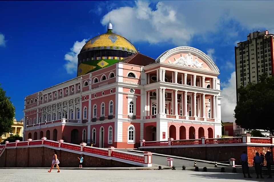 Manaus: O Ponto Central das Rotas Aéreas Mais Longas do Brasil – Um Olhar Detalhado Sobre os Voos Domésticos que Conectam Extremos 15