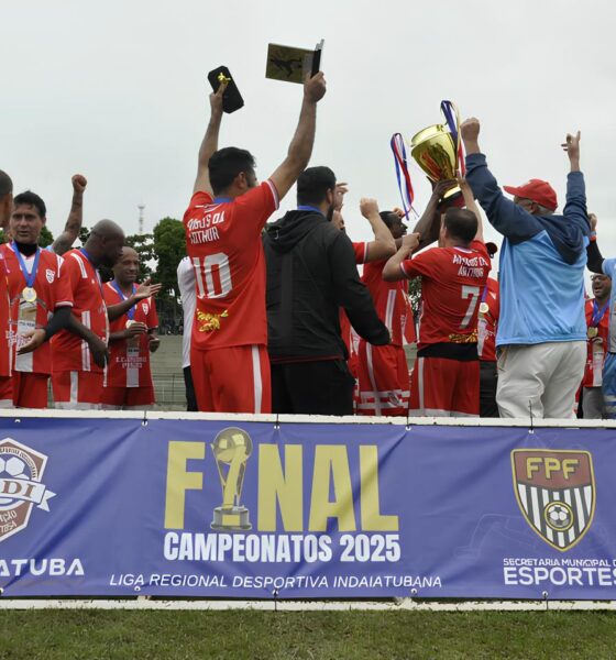 O Grito do Campeão: Como o Amigos do Artur Conquistou a Glória na Master Super 45 16 O Grito do Campe o Como o Amigos do Artur Conquistou a Gl ria na Master Super 45