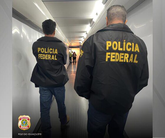 Quando o C u Vira Palco de Caos Passageiro Coloca Voo em Risco e Acaba Preso pela Pol cia Federal