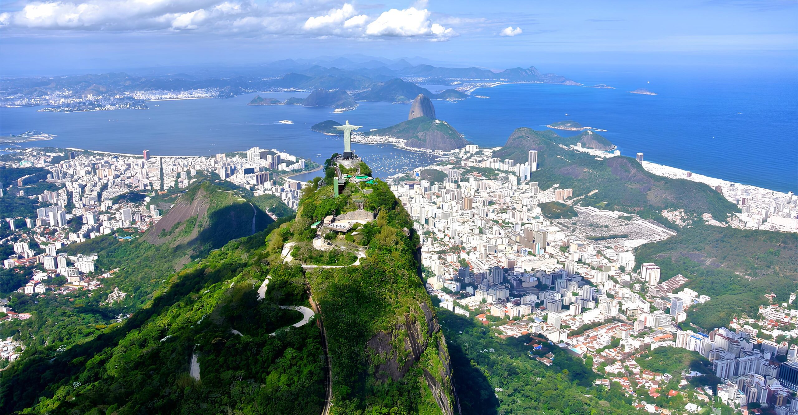 Ubatuba: O Paraíso Costeiro Que Encanta Viajantes e Conquista Corações 15 Ubatuba O Para so Costeiro Que Encanta Viajantes e Conquista Cora es scaled