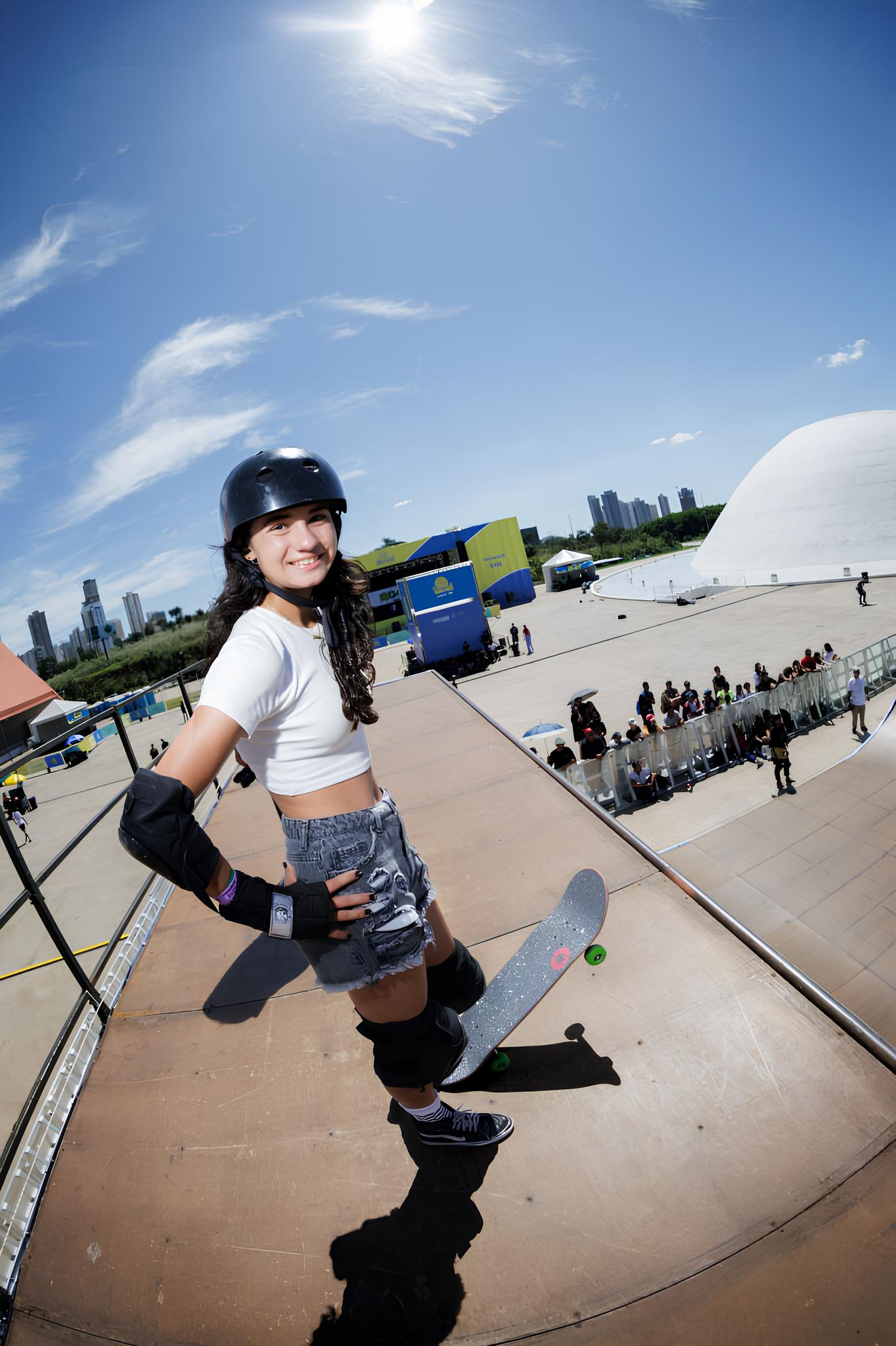 Uma Jovem Estrela no Skate: Como Manu TicTac Está Reinventando o Esporte Feminino com Apoio da Cellera Farma 15 Uma Jovem Estrela no Skate Como Manu TicTac Est Reinventando o Esporte Feminino com Apoio da Cellera Farma