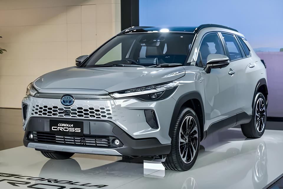 A Revolução da Toyota em 2025: Como Três Novos Lançamentos Estão Redefinindo o Futuro dos Carros no Brasil 8 A Revolu o da Toyota em 2025 Como Tr s Novos Lan amentos Est o Redefinindo o Futuro dos Carros no Brasil