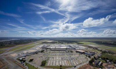 O Aeroporto de Bras lia Um O sis no C u ou Uma Exce o Solit ria
