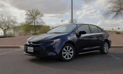 Toyota Corolla GLi Hybrid vs BYD King A Batalha dos Sed s H bridos que Promete Redefinir o Mercado Brasileiro