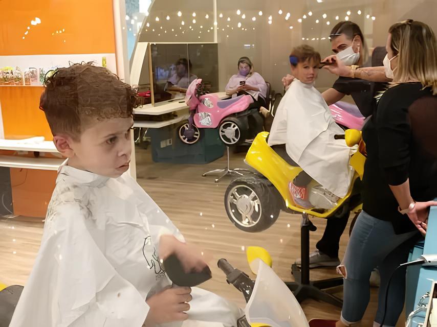 Vale Night em Santo André: A Noite dos Sonhos para Pais e Filhos – Como o Quintal Corre Cotia Está Revolucionando a Parentalidade Moderna 8 Vale Night em Santo Andr A Noite dos Sonhos para Pais e Filhos Como o Quintal Corre Cotia Est Revolucionando a Parentalidade Moderna
