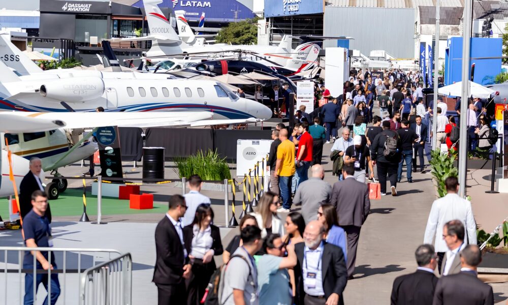 A Nova Era da Avia o Executiva LABACE 2025 Inaugura no Campo de Marte com Tecnologia Neg cios e Sonhos Elevados ao Infinito