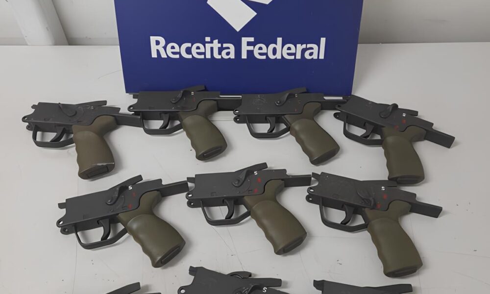 A Opera o Viracopos Como Mil Componentes de Armas Foram Escondidos em Brinquedos e Cadeiras
