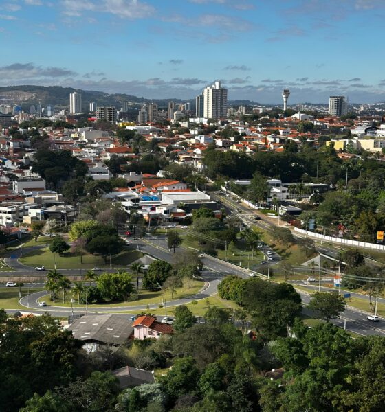 Compras Online em Alta Velocidade: Valinhos se Torna Ponto Estratégico para Entregas Internacionais 10 Compras Online em Alta Velocidade Valinhos se Torna Ponto Estrat gico para Entregas Internacionais