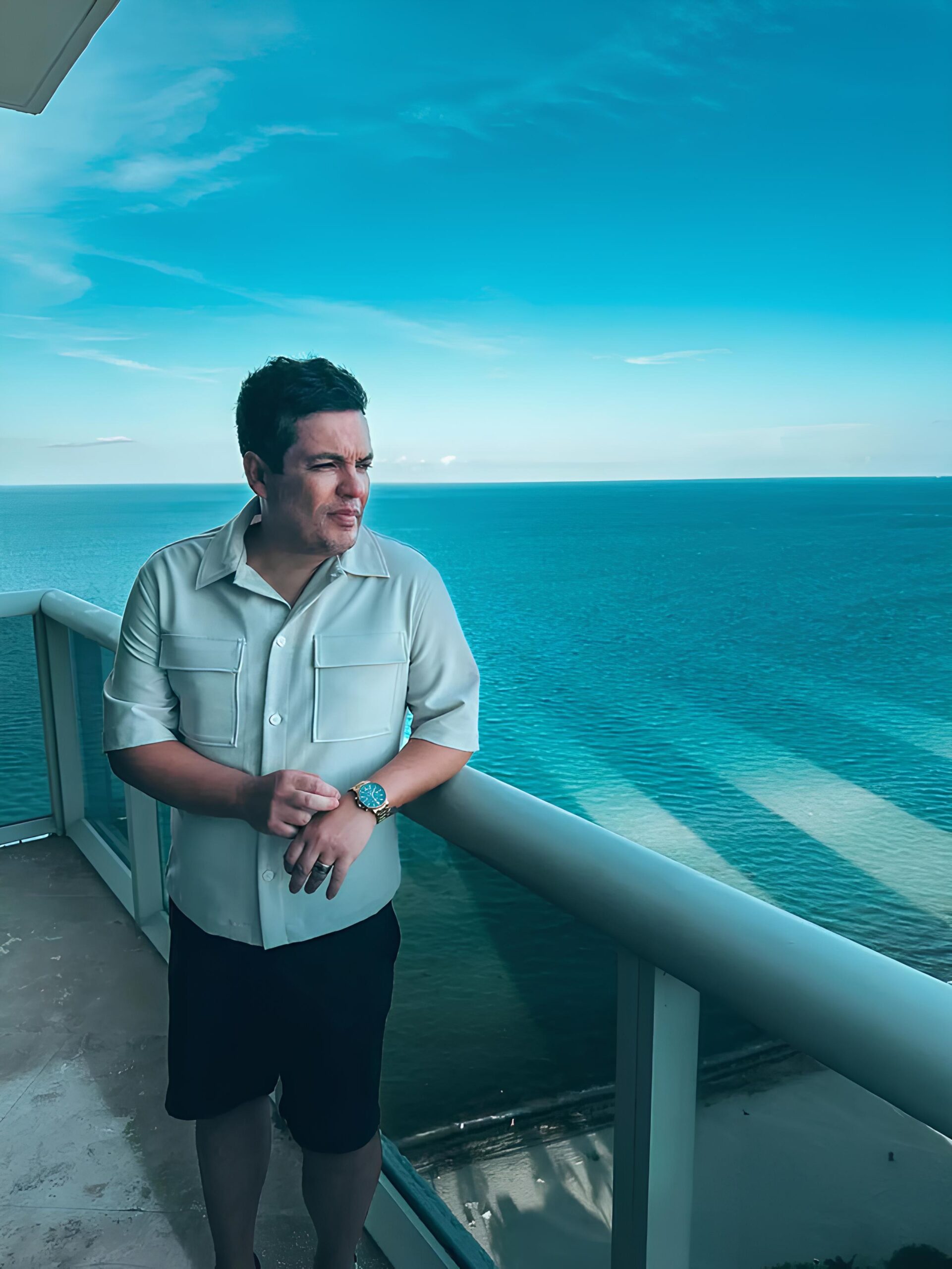 Descobrindo Miami com Marcelo Bandeira: Uma Jornada de Luxo, Cultura e Reflexão 8 Descobrindo Miami com Marcelo Bandeira Uma Jornada de Luxo Cultura e Reflex o scaled