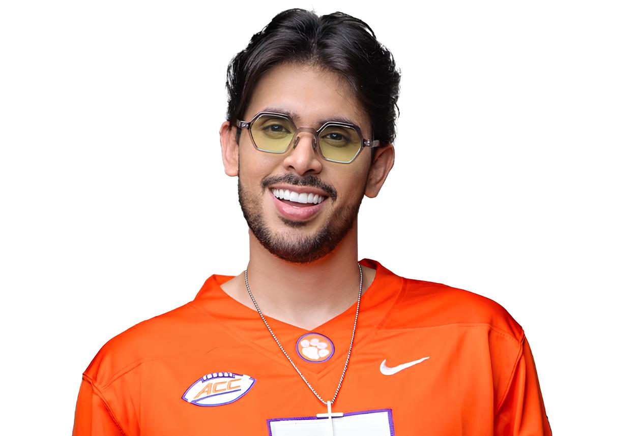 O Show Que Promete Entrar Para a História: Vinicius Pardini Brilha na FAICI 2025 8 O Show Que Promete Entrar Para a Hist ria Vinicius Pardini Brilha na FAICI 2025