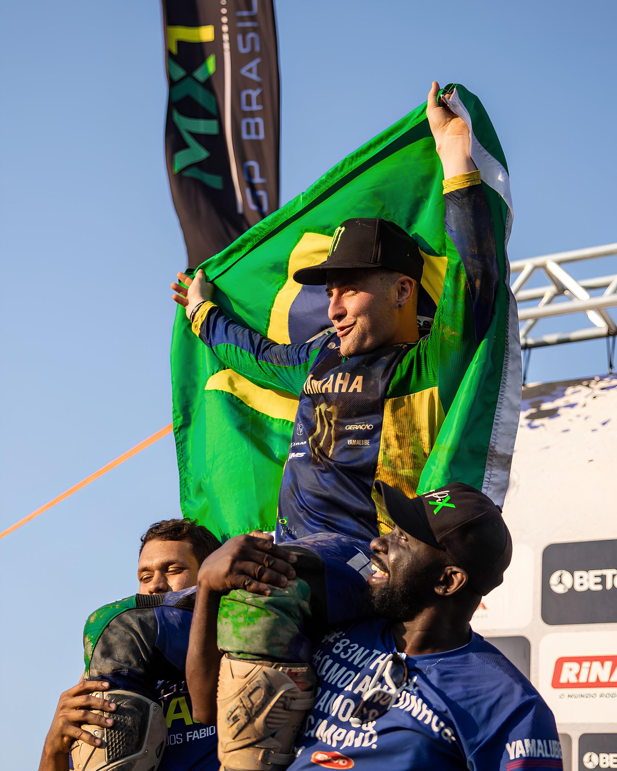 A Yamaha Monster Energy Geração Encerra Temporada com Glória no Brasileiro de Motocross: A Força de Fábio Santos e a Juventude Brilhante de Pietro Piroli 8 A Yamaha Monster Energy Gera o Encerra Temporada com Gl ria no Brasileiro de Motocross A For a de F bio Santos e a Juventude Brilhante de Pietro Piroli scaled