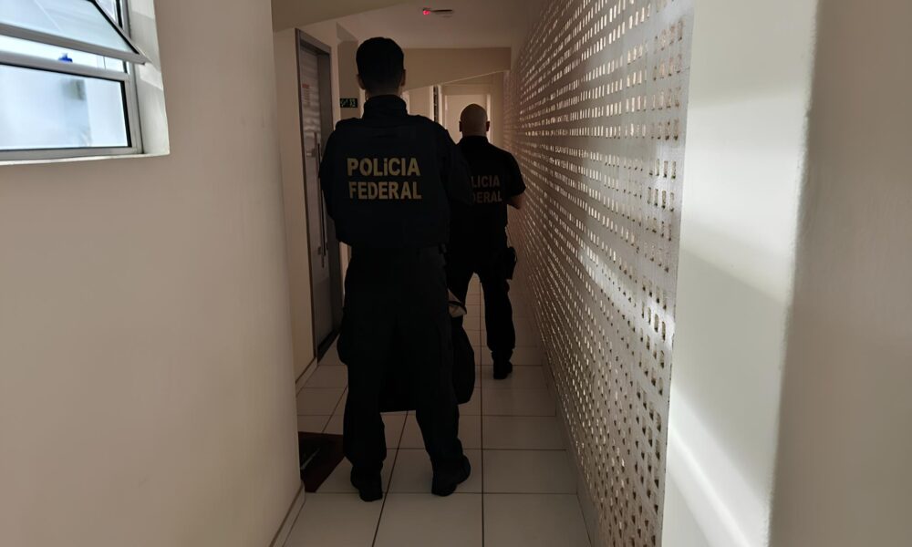 A Farsa dos Conectores Como um Cont iner de Celulares de R 3 Milh es Escapou Quase dos Olhos da Lei no Aeroporto de Viracopos