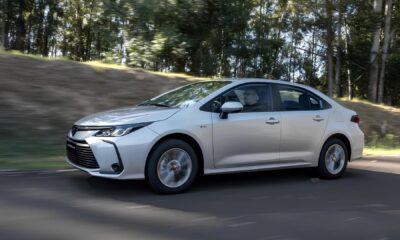 O Retorno do Rei: Como o Toyota Corolla 2025 Está Redefinindo a Indústria Automotiva Brasileira com Motores Importados e Estratégia Híbrida 29 O Retorno do Rei Como o Toyota Corolla 2025 Est Redefinindo a Ind stria Automotiva Brasileira com Motores Importados e Estrat gia H brida