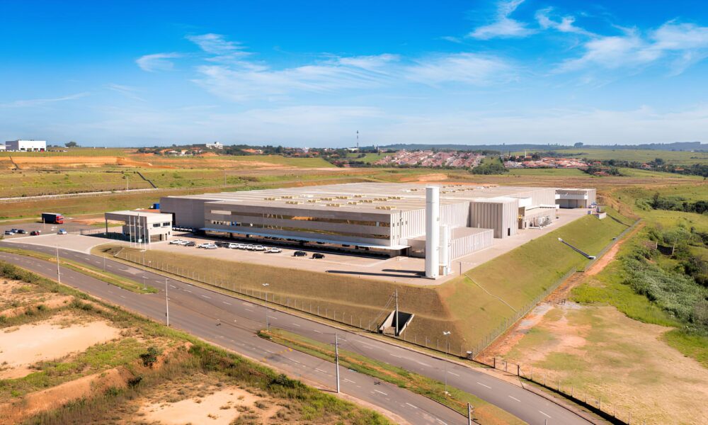 O Segredo que Está Revolucionando os Campos Brasileiros: Como a Agrivalle Está Plantando o Futuro da Agricultura Regenerativa 49 O Segredo que Est Revolucionando os Campos Brasileiros Como a Agrivalle Est Plantando o Futuro da Agricultura Regenerativa