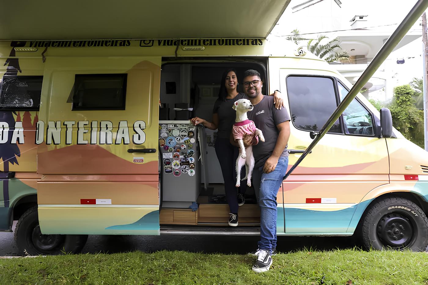 O Sonho Sobre Rodas: Como Um Casal e Sua Cachorrinha Viraram Heróis de Uma Epopeia Americana — e Por Que Tudo Que Pôde Dar Errado, Deu 9 O Sonho Sobre Rodas Como Um Casal e Sua Cachorrinha Viraram Her is de Uma Epopeia Americana e Por Que Tudo Que P de Dar Errado Deu