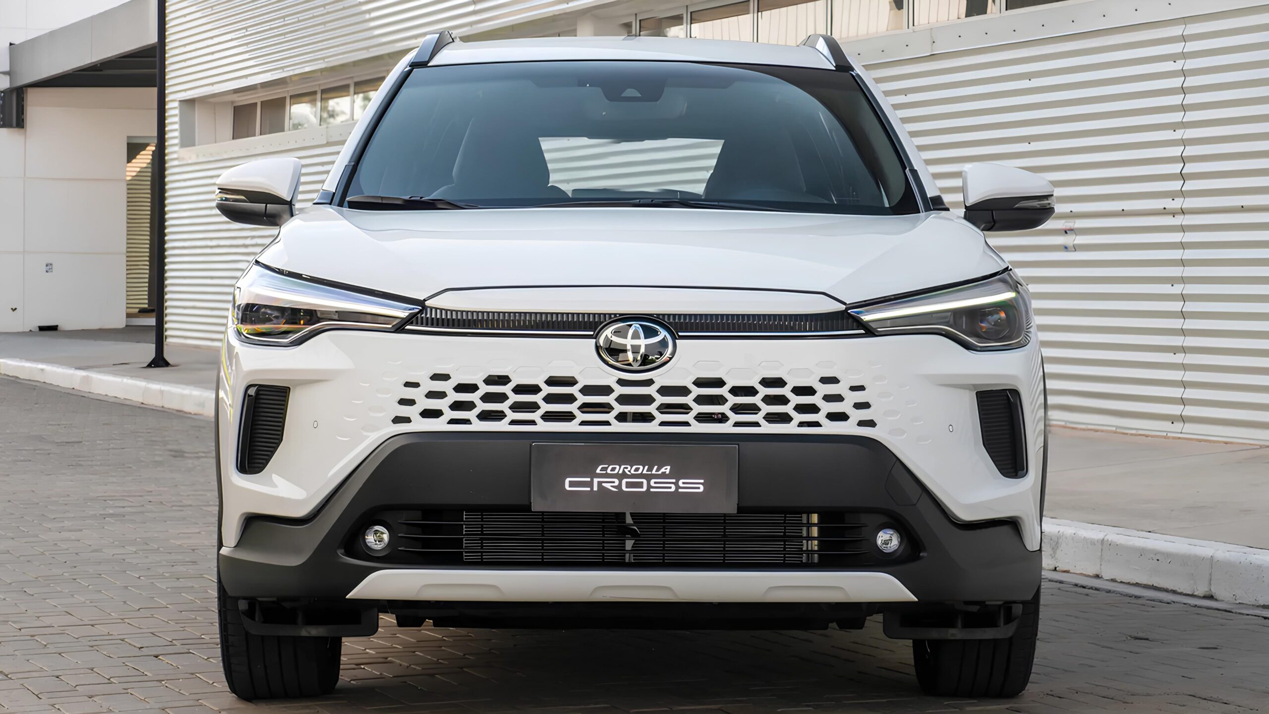 Quando o C u Desaba Como um Vendaval Paralisou a M quina da Toyota no Brasil e o Que Isso Significa para o Futuro da Ind stria Automotiva scaled