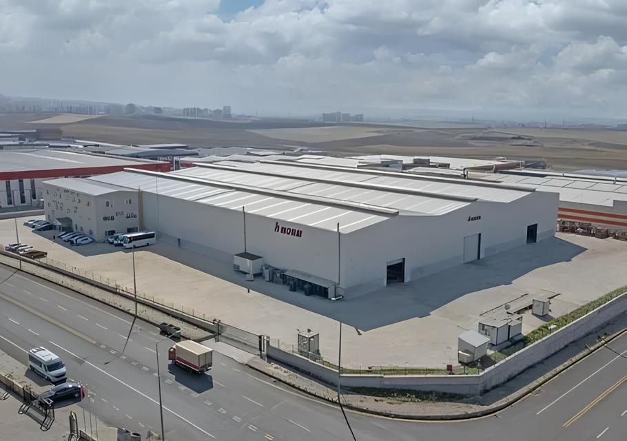 Quando o Céu Desaba: Como uma Tempestade Paralisou a Produção do Corolla no Brasil e Sacudiu o Mercado Automotivo 9 Quando o C u Desaba Como uma Tempestade Paralisou a Produ o do Corolla no Brasil e Sacudiu o Mercado Automotivo