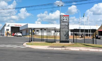 Toyota Corolla Volta com Motor Importado: A Estratégia de Resiliência que Pode Redefinir o Futuro da Indústria Automotiva no Brasil 20 Toyota Corolla Volta com Motor Importado A Estrat gia de Resili ncia que Pode Redefinir o Futuro da Ind stria Automotiva no Brasil