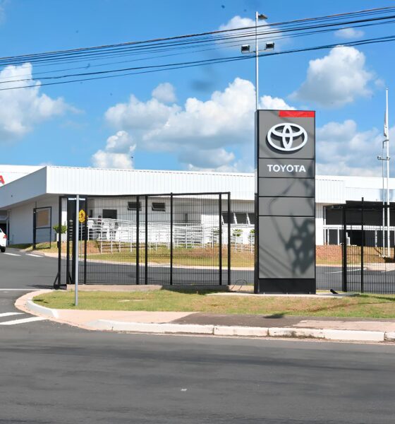 Toyota Corolla Volta com Motor Importado: A Estratégia de Resiliência que Pode Redefinir o Futuro da Indústria Automotiva no Brasil 10 Toyota Corolla Volta com Motor Importado A Estrat gia de Resili ncia que Pode Redefinir o Futuro da Ind stria Automotiva no Brasil